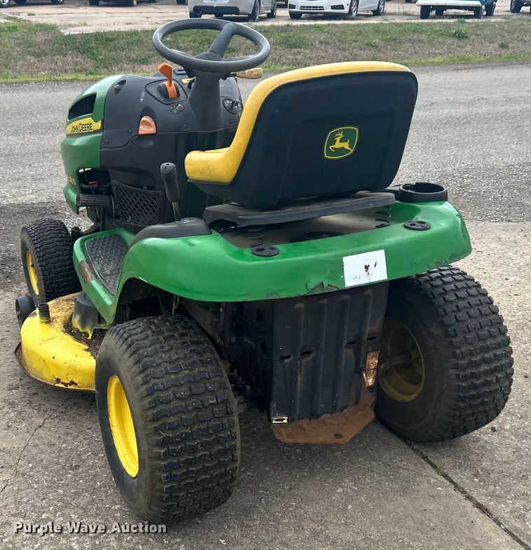 image for item DO1013 John Deere LA115 lawn mower