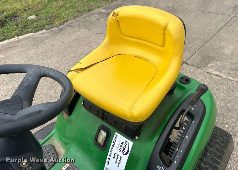 image for item DO1013 John Deere LA115 lawn mower