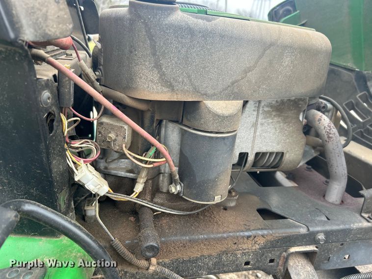 image for item DO1013 John Deere LA115 lawn mower