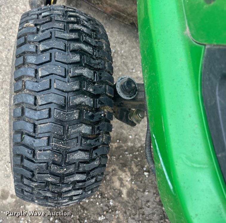 image for item DO1013 John Deere LA115 lawn mower
