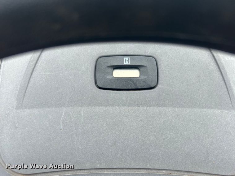 image for item DO1015 Husqvarna YTH2348 lawn mower