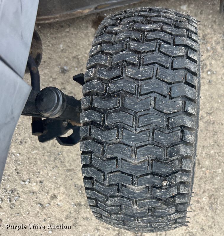 image for item DO1015 Husqvarna YTH2348 lawn mower