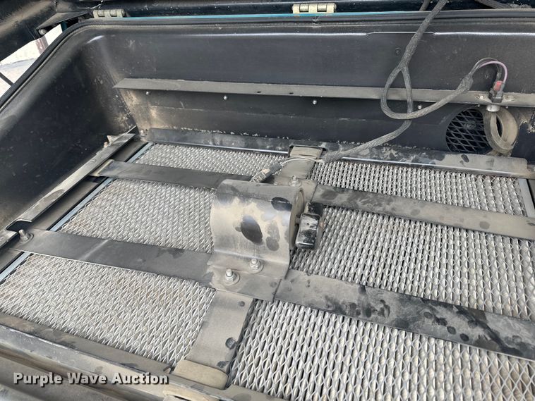 image for item DO3393 Tennant  8410 sweeper/scrubber