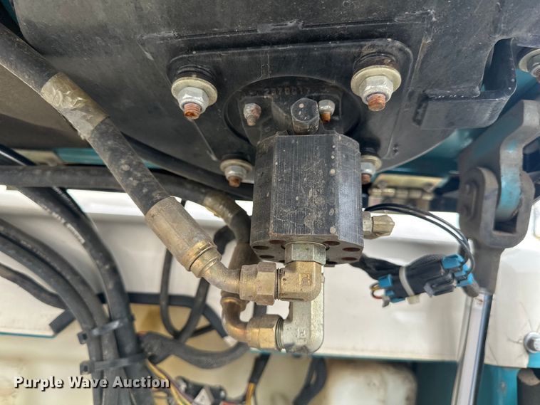 image for item DO3393 Tennant  8410 sweeper/scrubber