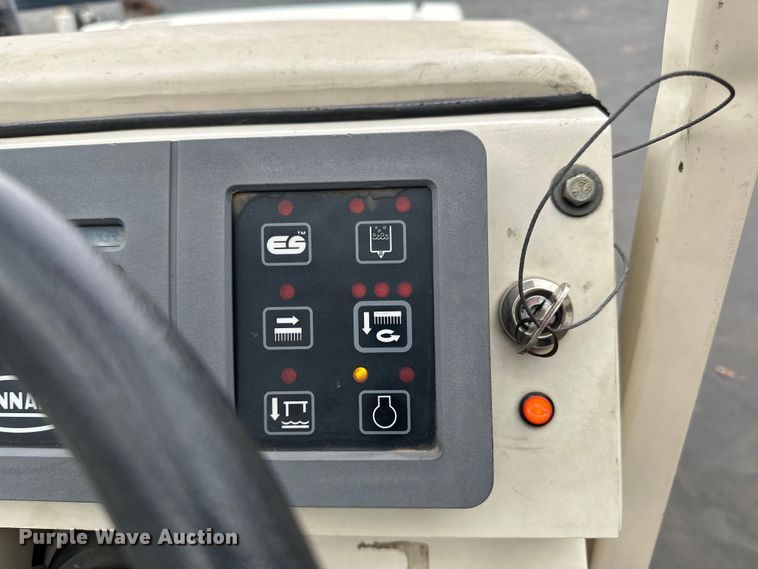 image for item DO3393 Tennant  8410 sweeper/scrubber