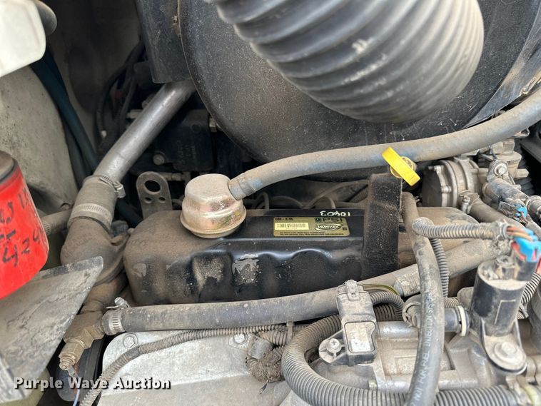 image for item DO3393 Tennant  8410 sweeper/scrubber