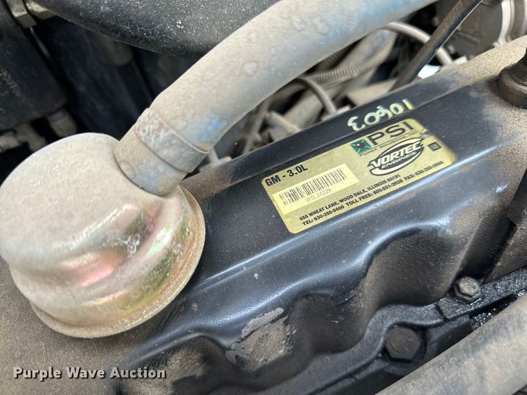 image for item DO3393 Tennant  8410 sweeper/scrubber