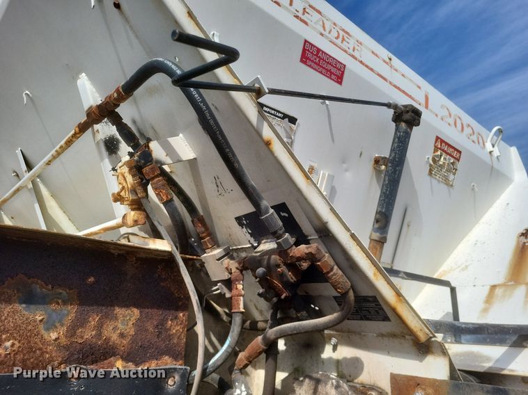 image for item DO4830 Mertz 4250 applicator truck