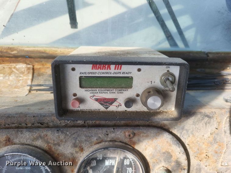 image for item DO4830 Mertz 4250 applicator truck