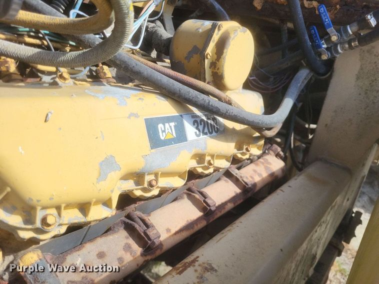 image for item DO4830 Mertz 4250 applicator truck