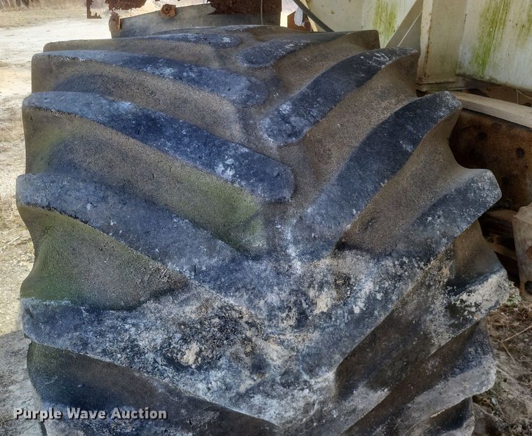 image for item DO4830 Mertz 4250 applicator truck