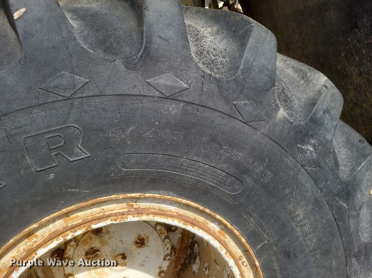 image for item DO4830 Mertz 4250 applicator truck