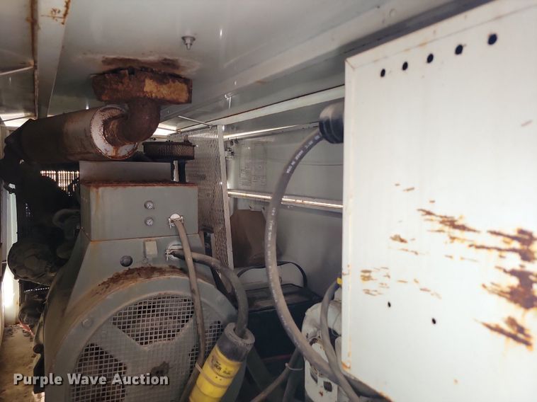 image for item DP1302 1991 Hesco 1500 10 power unit trailer