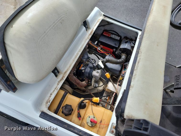 image for item DP1304 2008 Club Car DS golf cart