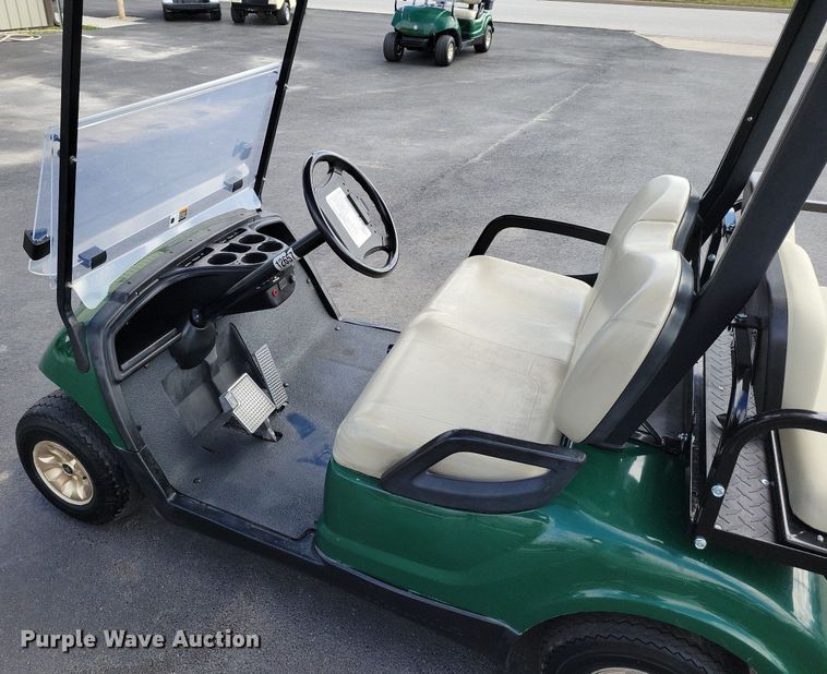 image for item DP1305 2008 Yamaha  YDRA golf cart