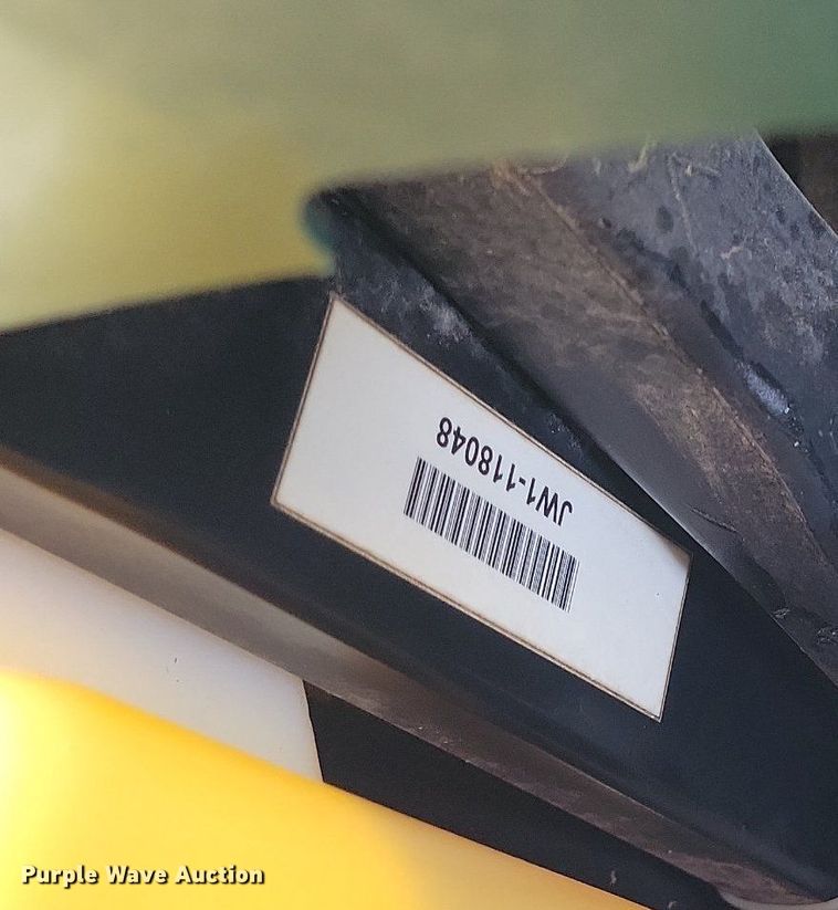 image for item DP1305 2008 Yamaha  YDRA golf cart