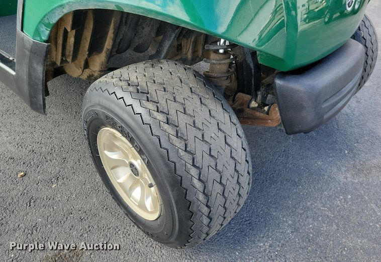 image for item DP1305 2008 Yamaha  YDRA golf cart