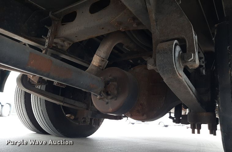 image for item DP2704 2009 Ford F650 Super Duty shuttle bus