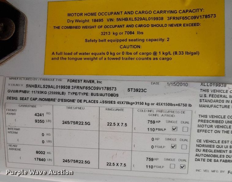 image for item DP2704 2009 Ford F650 Super Duty shuttle bus