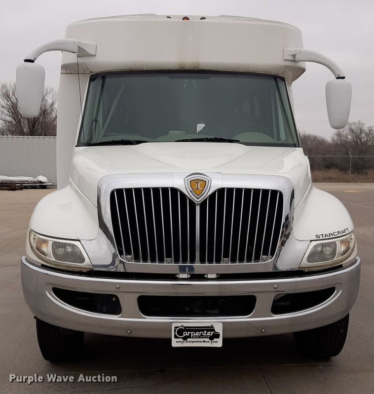 image for item DP2705 2013 International  Starcraft shuttle bus