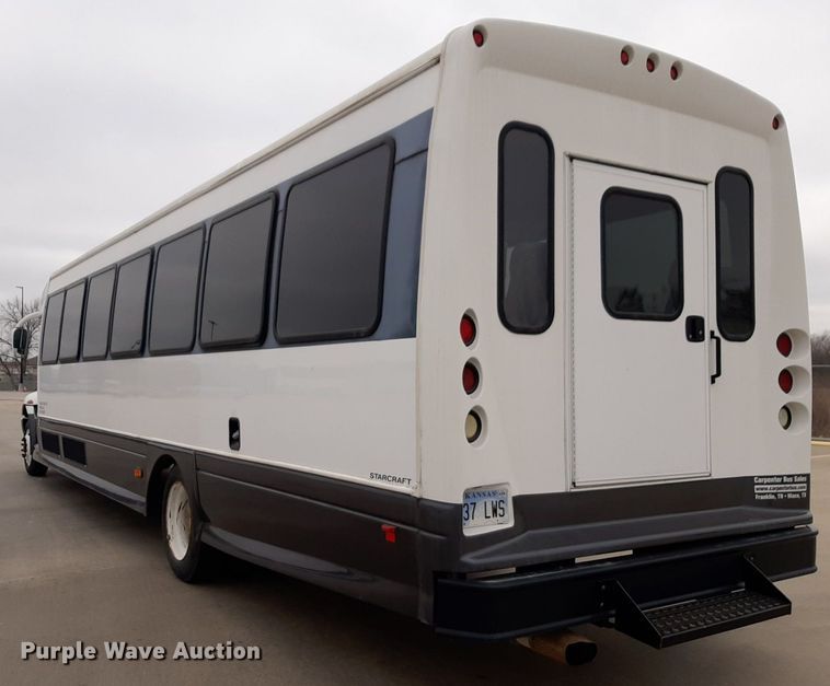 image for item DP2705 2013 International  Starcraft shuttle bus