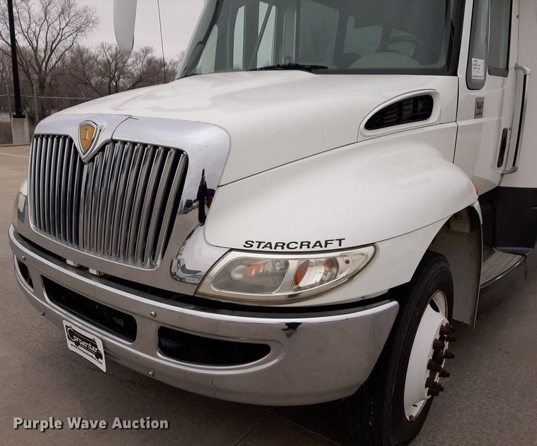 image for item DP2705 2013 International  Starcraft shuttle bus