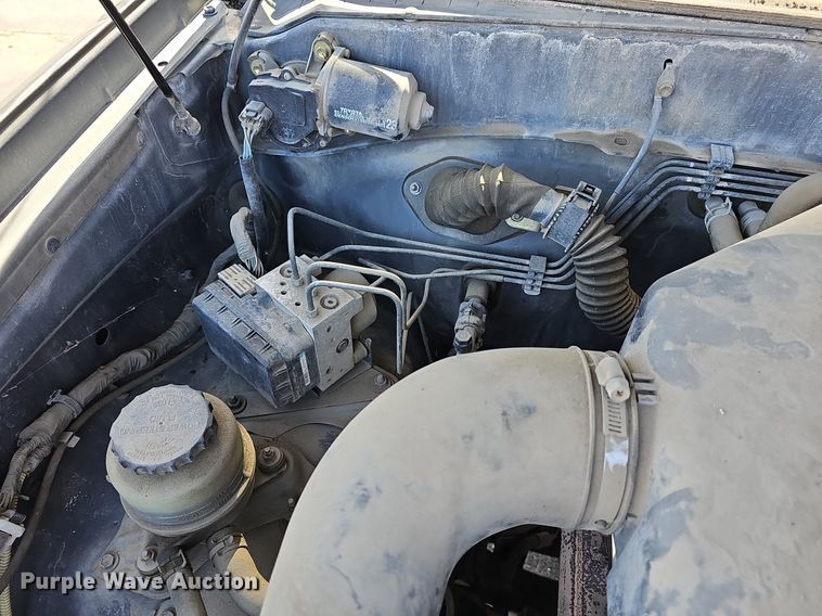 image for item DQ4372 2005 Toyota  Tundra pickup truck