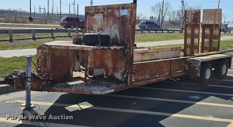 image for item DQ4373 1983 Mill equipment trailer