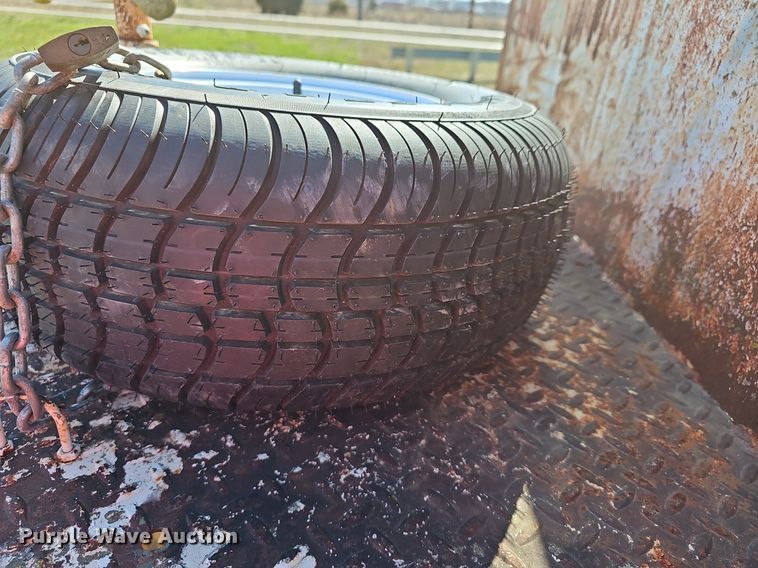 image for item DQ4373 1983 Mill equipment trailer