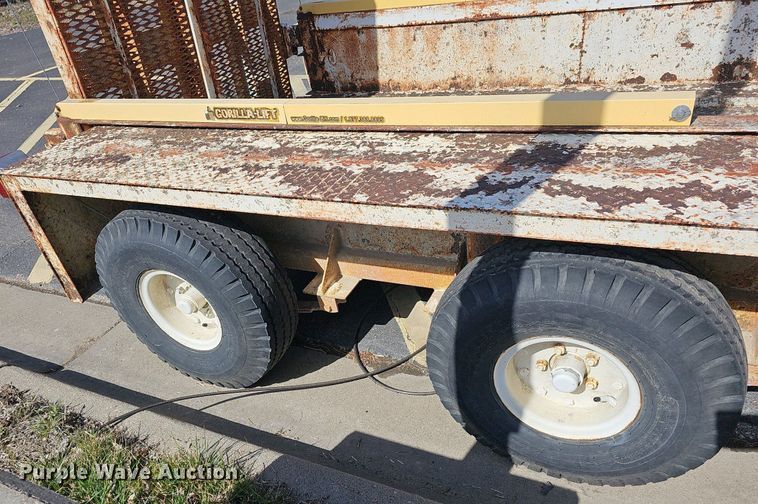 image for item DQ4373 1983 Mill equipment trailer