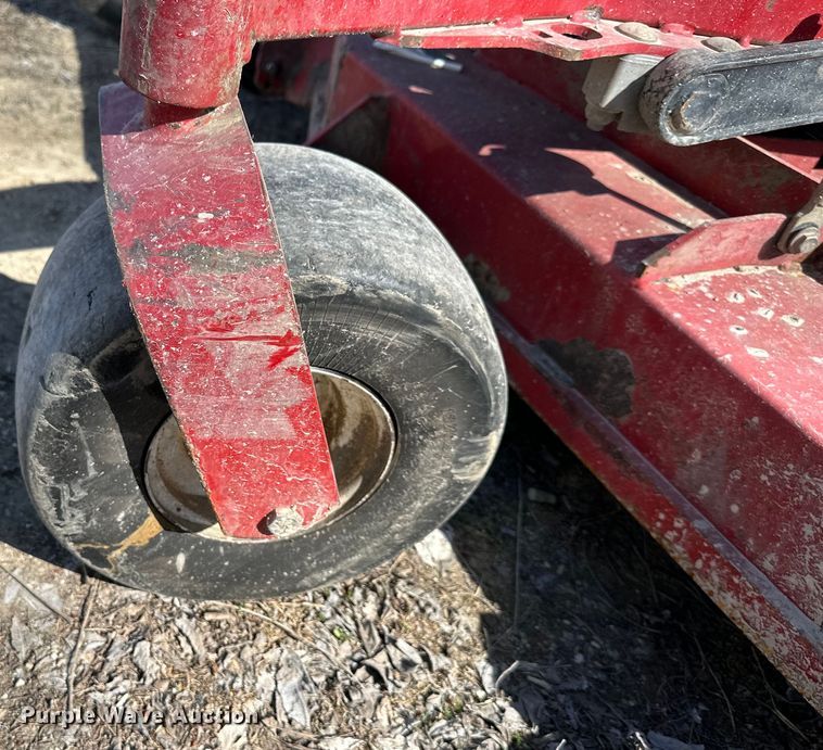 image for item DQ6413 Exmark Lazer-Z ZTR lawn mower