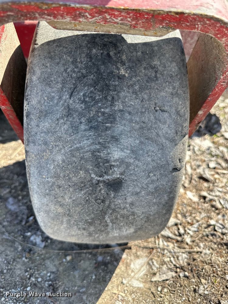 image for item DQ6413 Exmark Lazer-Z ZTR lawn mower