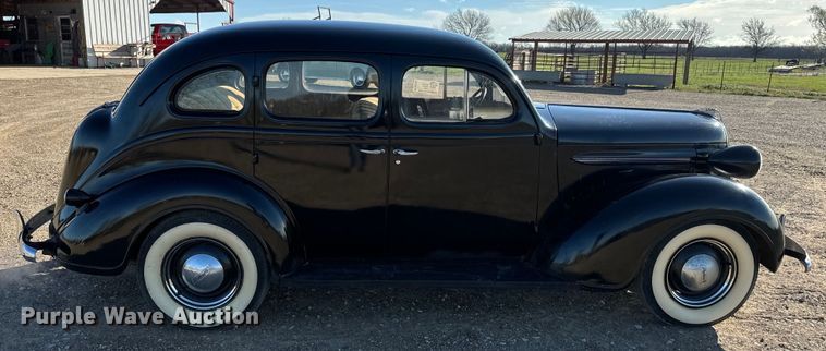 image for item DQ6746 1937 Plymouth  Deluxe 
