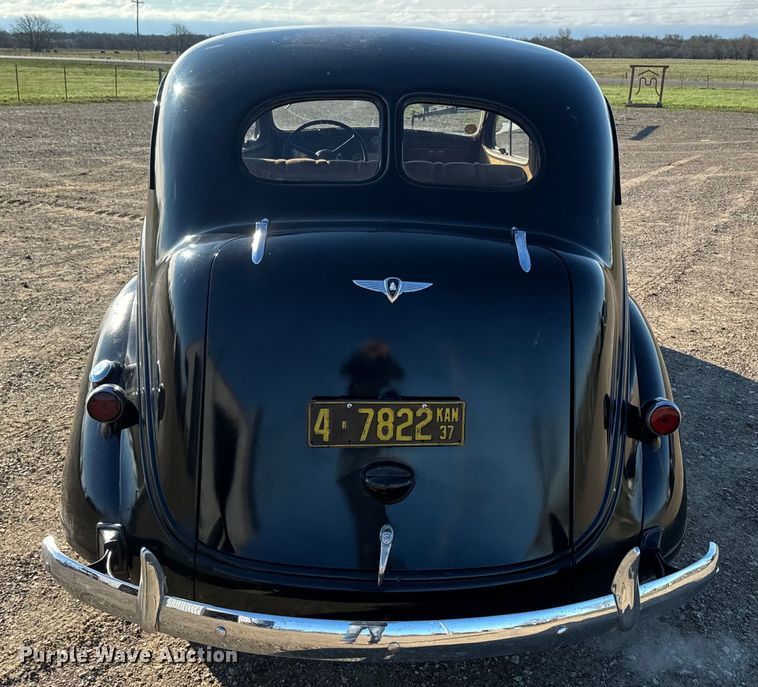 image for item DQ6746 1937 Plymouth  Deluxe 