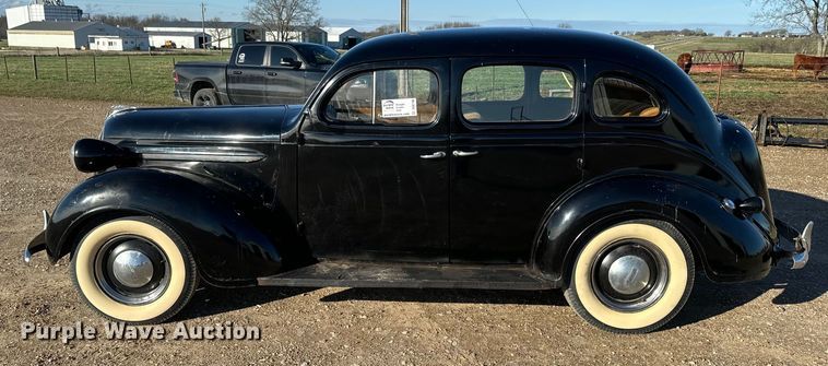 image for item DQ6746 1937 Plymouth  Deluxe 