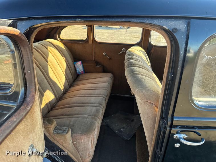 image for item DQ6746 1937 Plymouth  Deluxe 