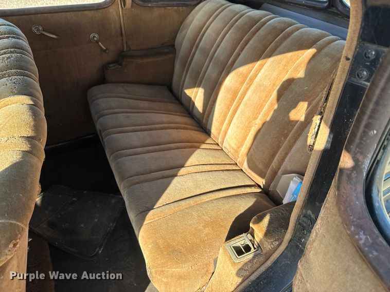 image for item DQ6746 1937 Plymouth  Deluxe 