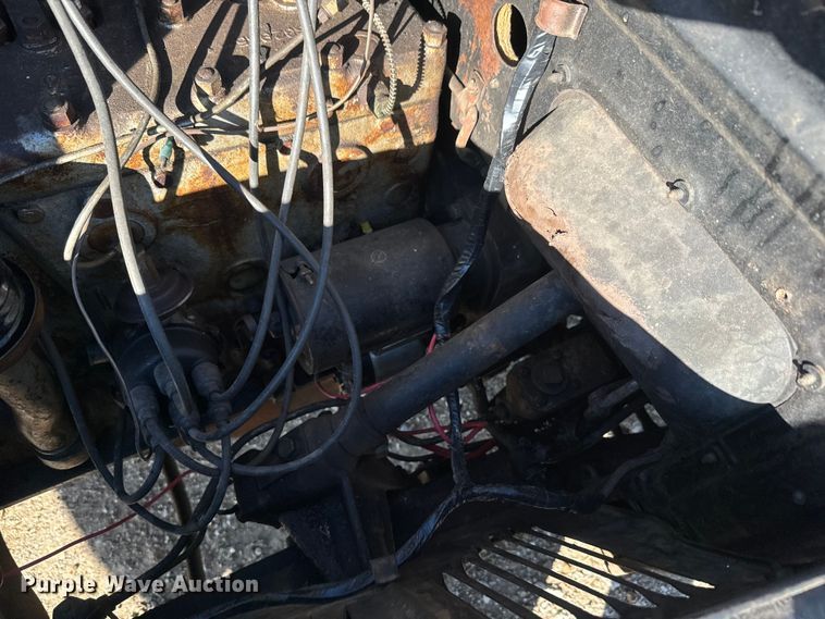 image for item DQ6746 1937 Plymouth  Deluxe 