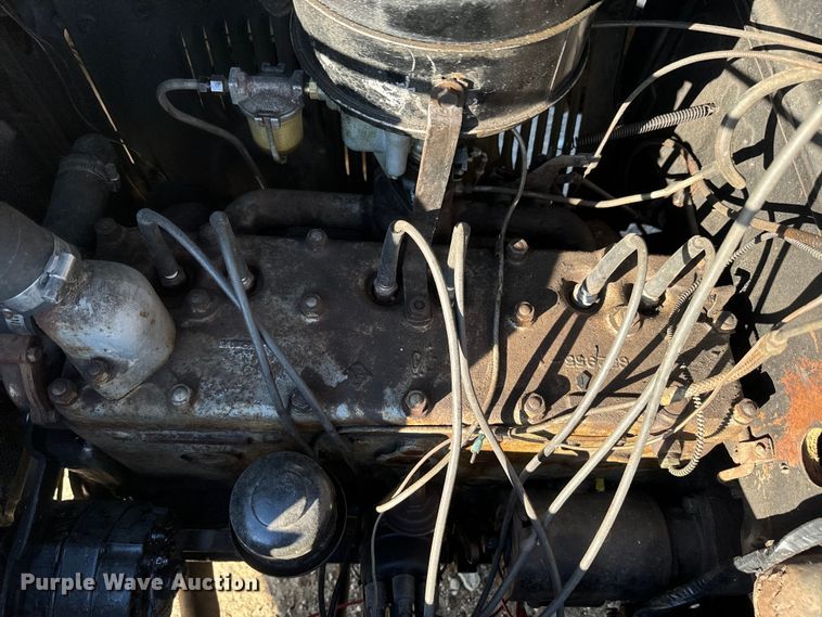 image for item DQ6746 1937 Plymouth  Deluxe 