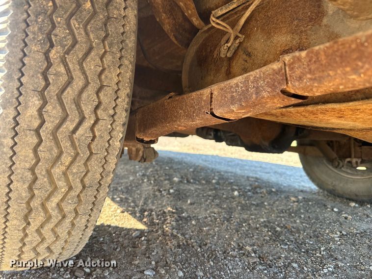 image for item DQ6746 1937 Plymouth  Deluxe 