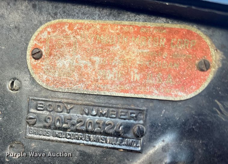 image for item DQ6746 1937 Plymouth  Deluxe 