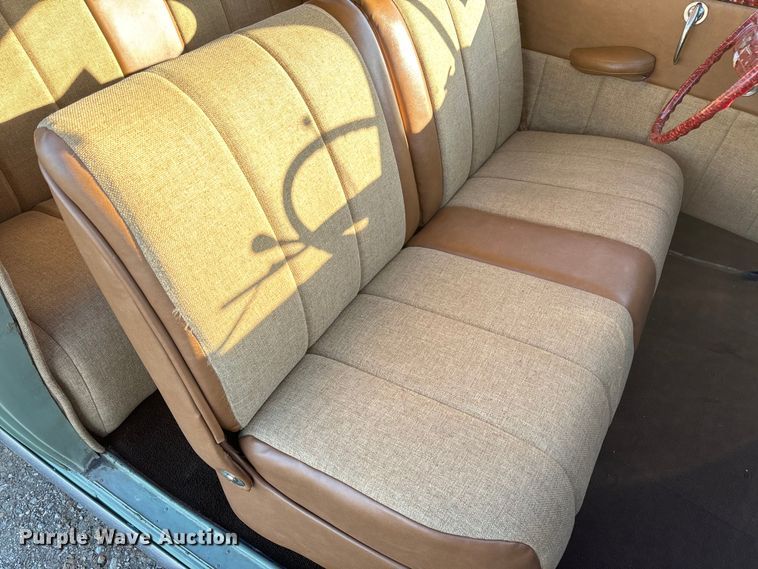 image for item DQ6747 1941 Chrysler Royal Coupe 