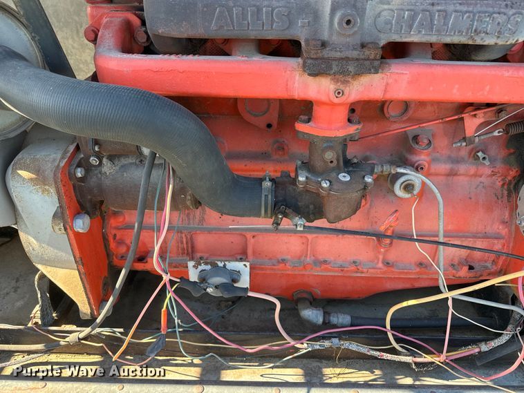 image for item DQ6752 Gleaner G combine