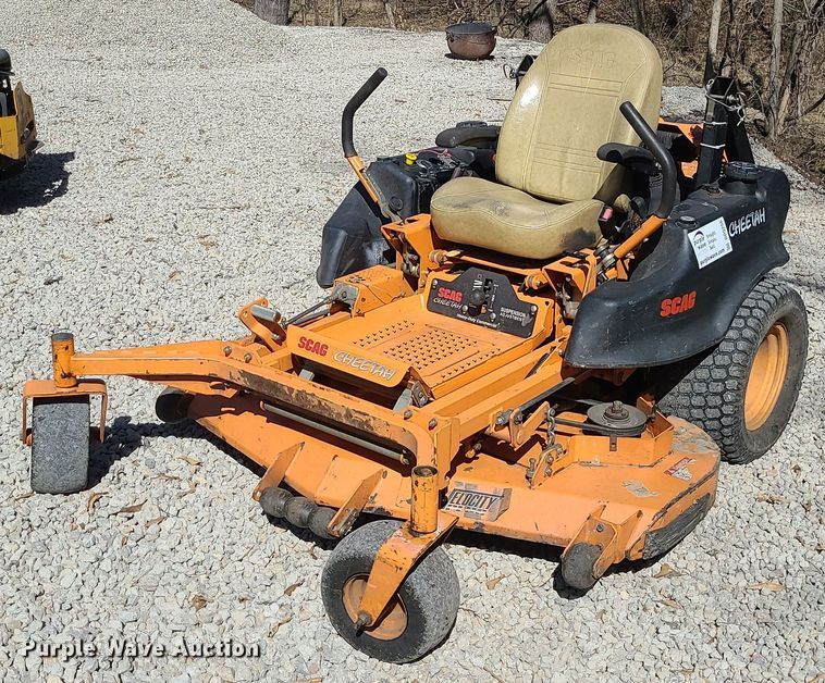 image for item DR5256 Scag Cheetah ZTR lawn mower