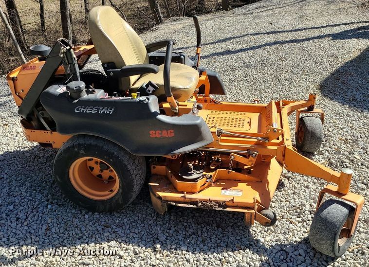 image for item DR5256 Scag Cheetah ZTR lawn mower