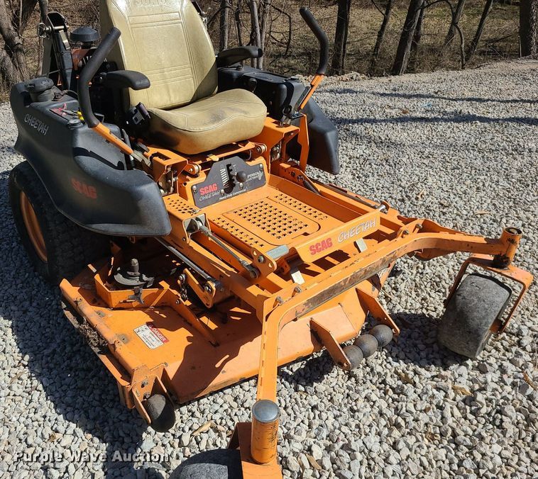image for item DR5256 Scag Cheetah ZTR lawn mower