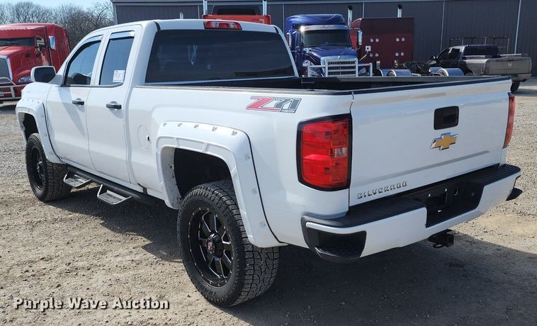 image for item DR7883 2017 Chevrolet Silverado 1500 Double Cab pickup truck