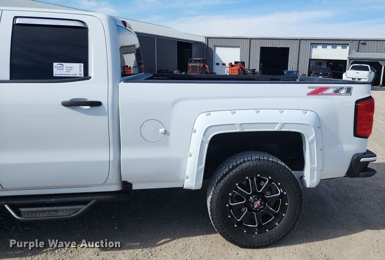 image for item DR7883 2017 Chevrolet Silverado 1500 Double Cab pickup truck