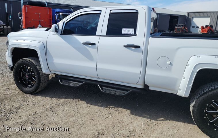 image for item DR7883 2017 Chevrolet Silverado 1500 Double Cab pickup truck