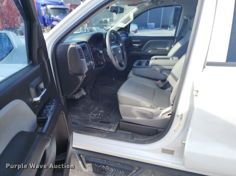 image for item DR7883 2017 Chevrolet Silverado 1500 Double Cab pickup truck